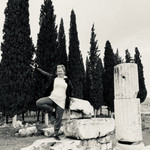 Вивьен, 33