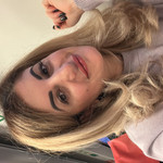 Laura, 41